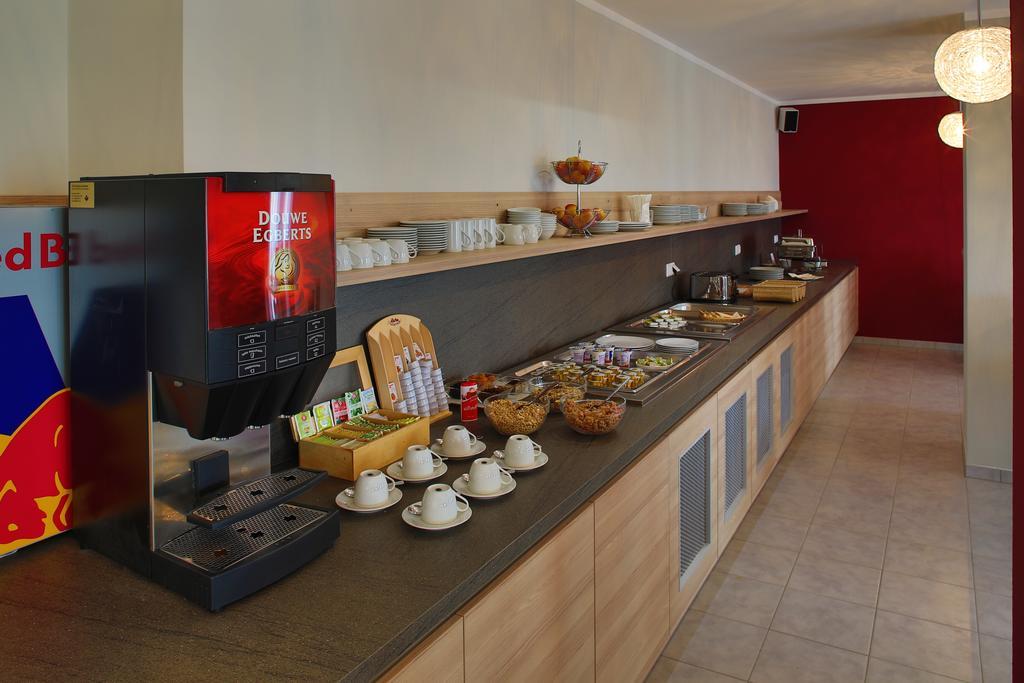 Best Sleep Hotel Spielberg Bei Knittelfeld Exterior foto